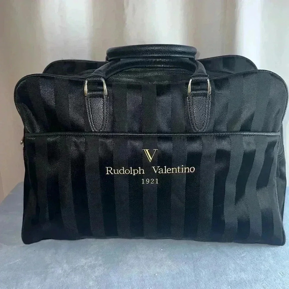 Handbags - 🔥 Rudolf  Valentino 1921 Travel Bag 🔥